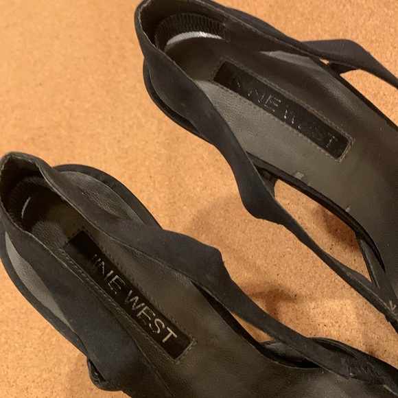 Nine West Black Shoes size 6.5 - Picture 4 of 12